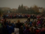 Śpiewanie hymnu z okazji 100-lecia Odzyskania przez Polskę Niepodległości